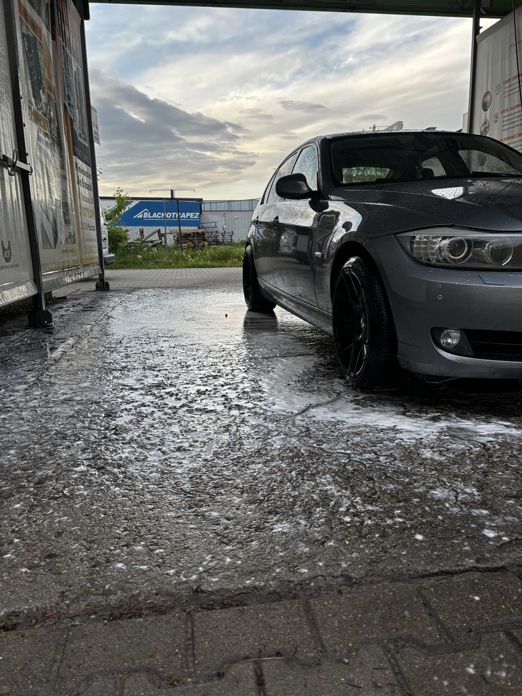 Bmw e90 320i 2010