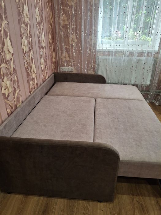 Продам новий диван