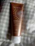 Nu SkiN Insta Glow - samoopalający żel do twarzy i ciała
