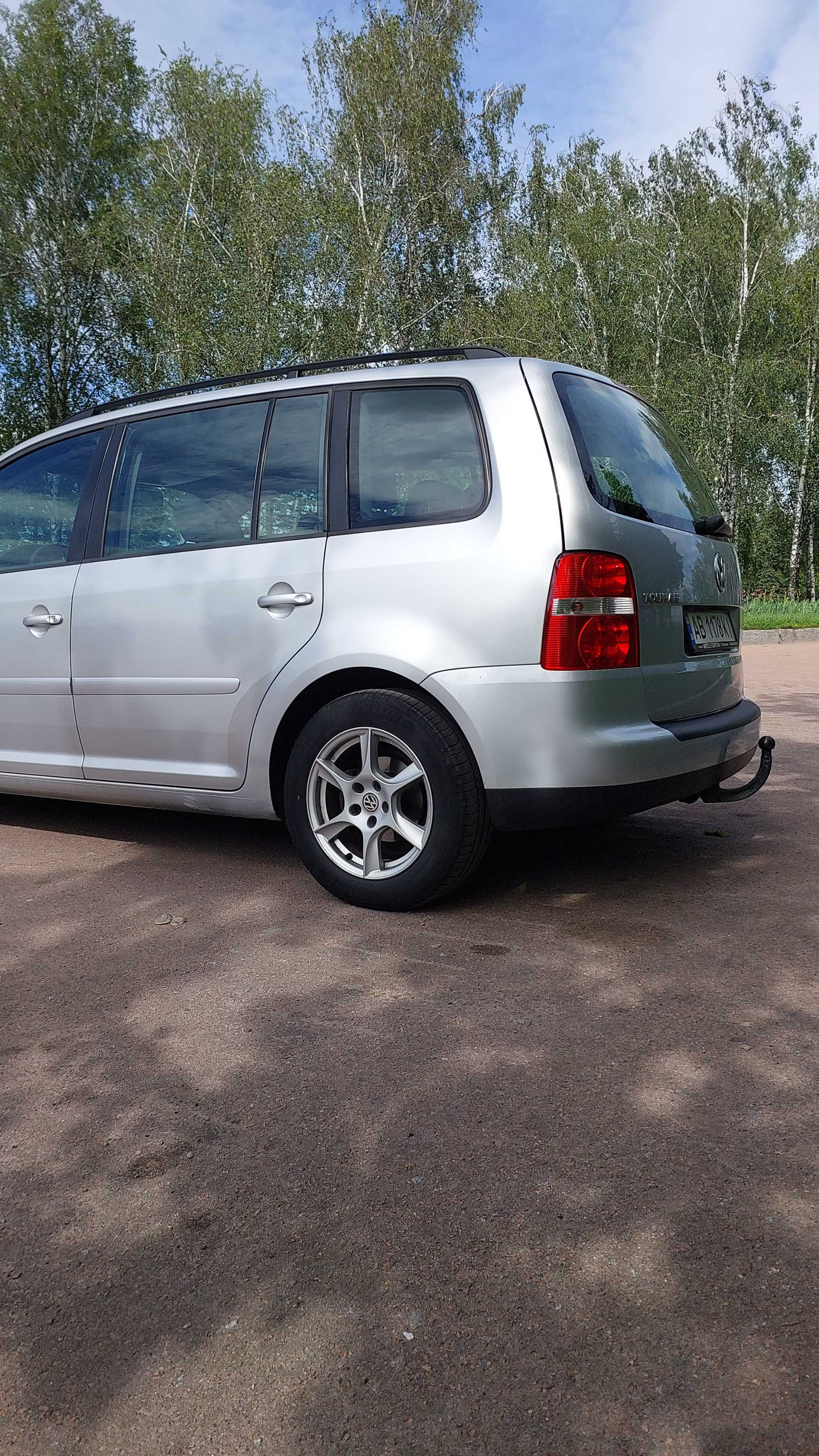 Volkswagen TOURAN 2.0 TDI 2006р автомат DSG6