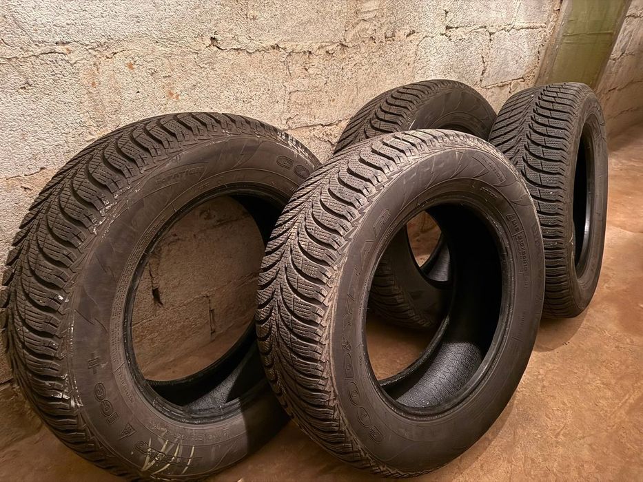 Goodyear UltraGrip Ice+, розмір 215/65 R16