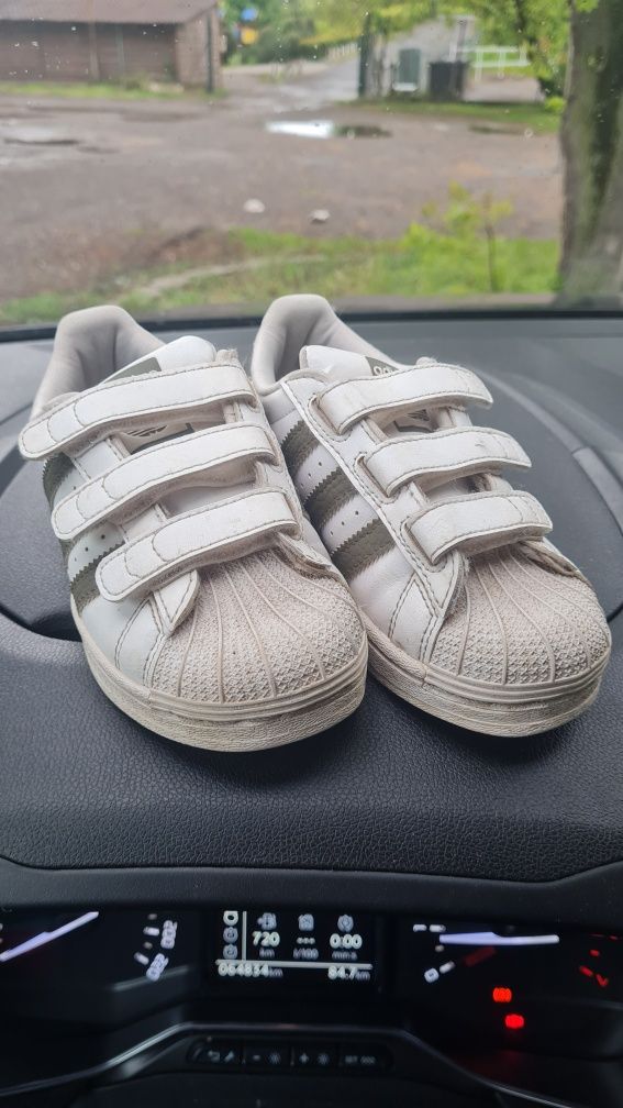 Adidas Superstar r 28 1/2