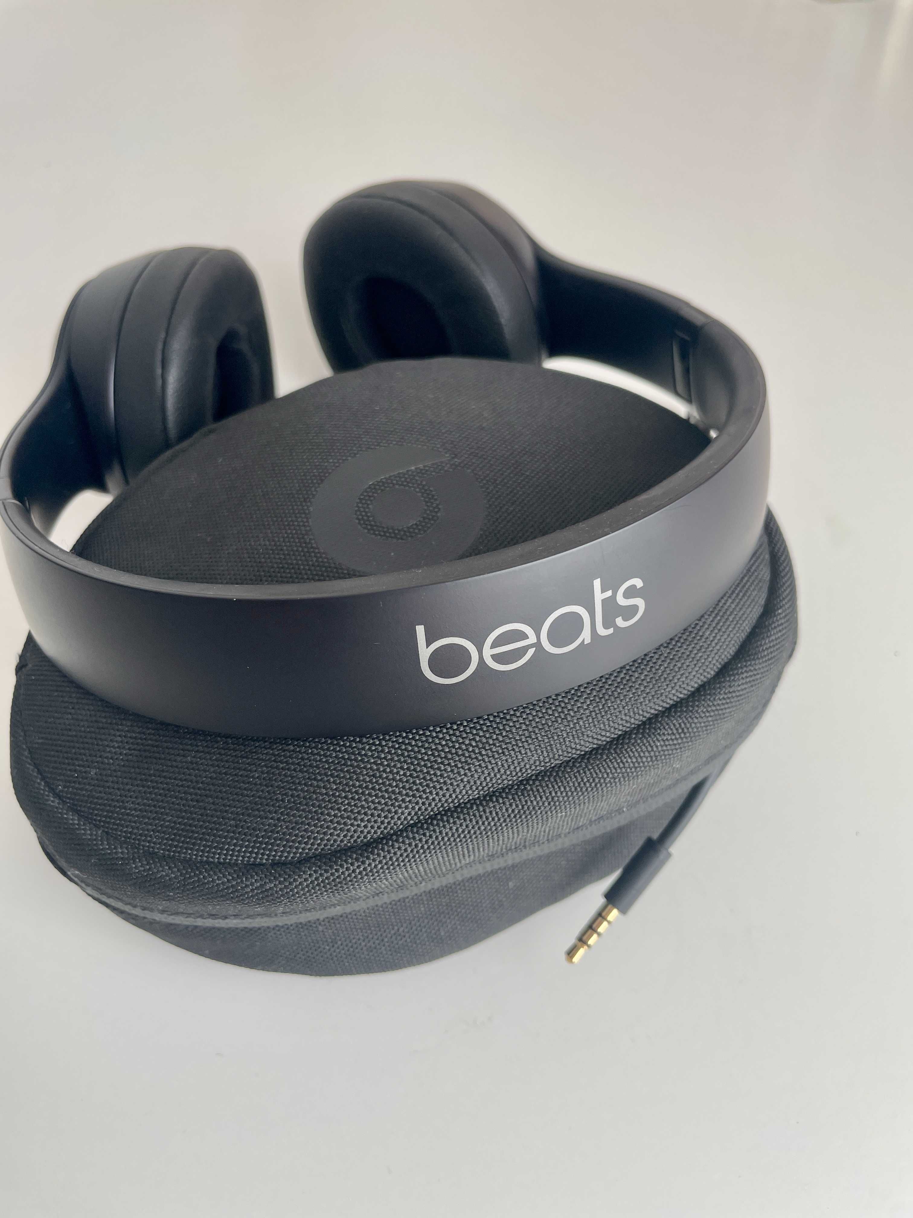 Beats Solo 3 by Dr.Dre