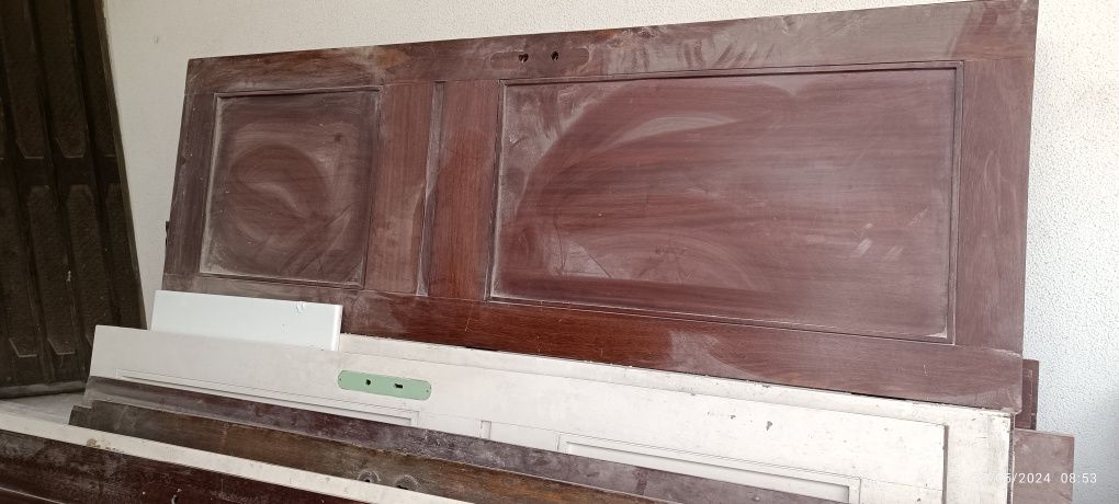 Conjunto de 5 portas antigas