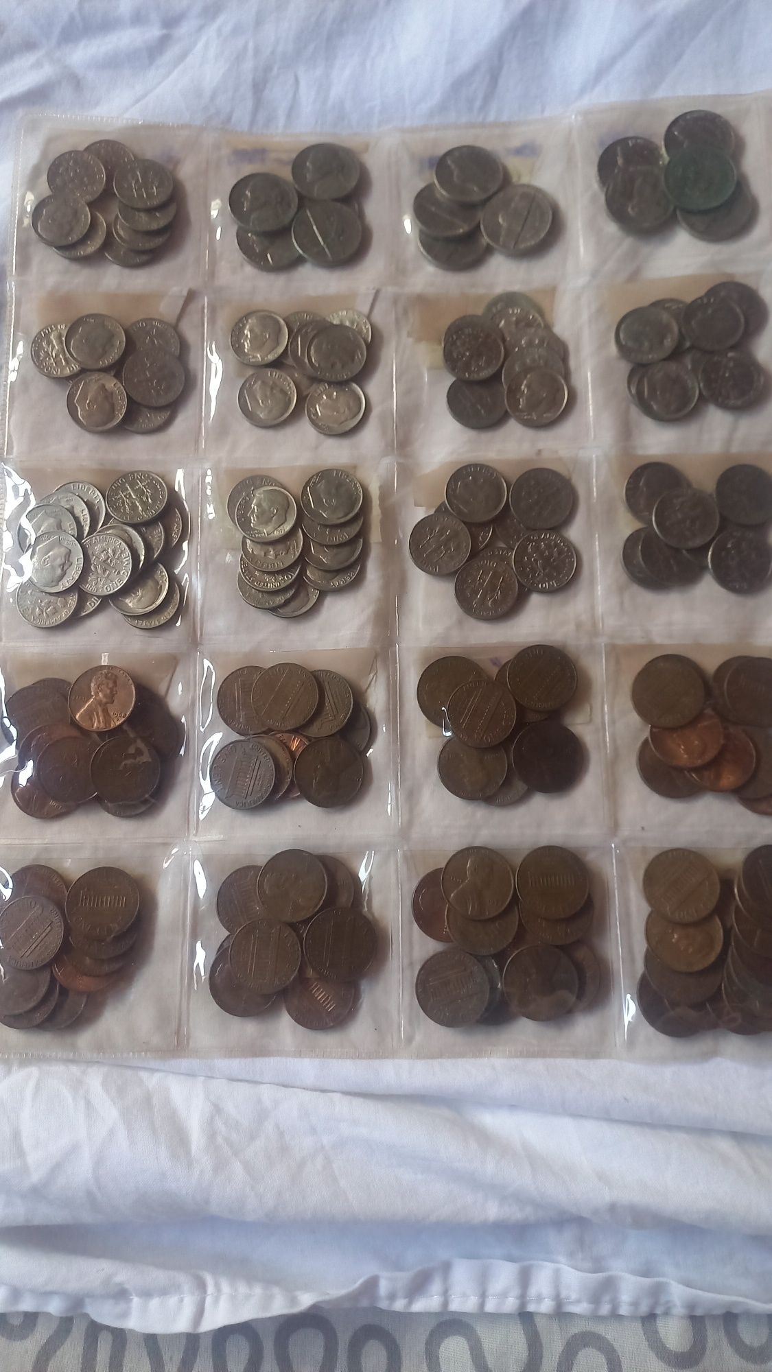 Moedas antigas vários países ótimo estados imperdível tenho muitas !!