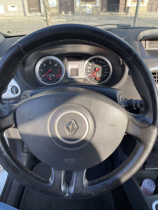 Renault clio 1.5 dci