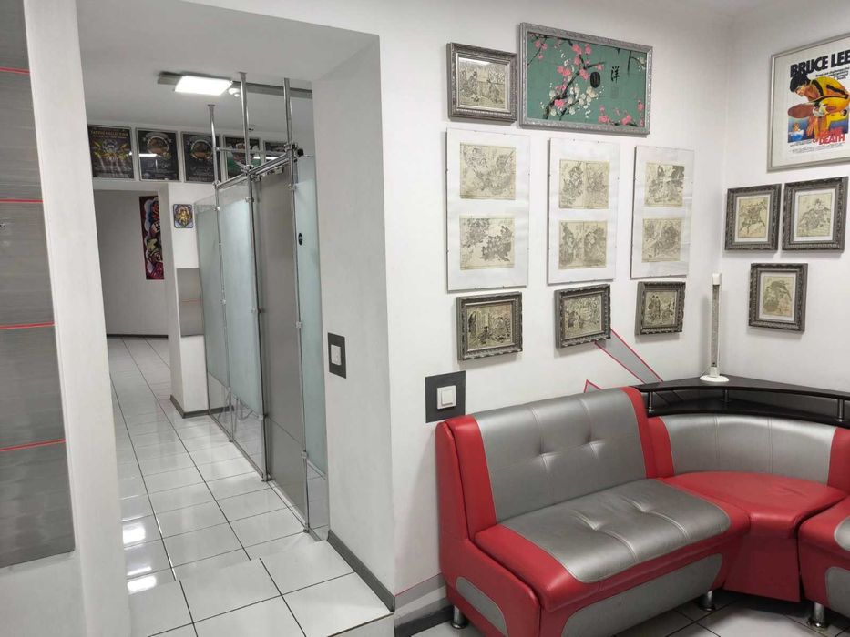 Проодам срочно магазин-студия 88кв