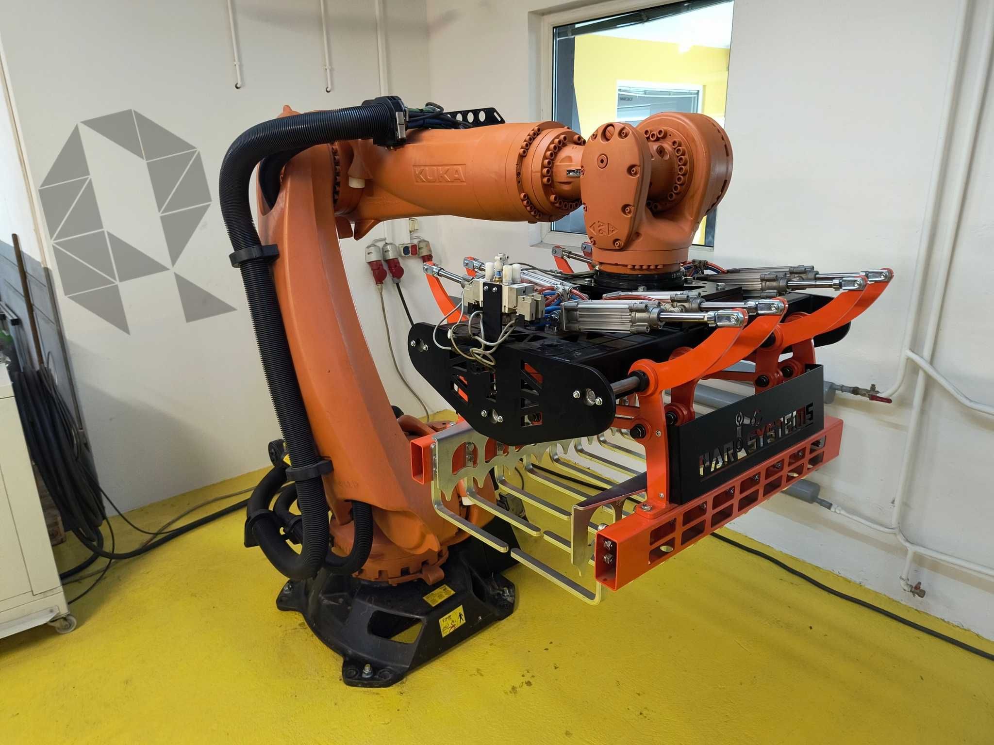 Paletyzacja robotem worków, pelletu, ziemniaków, buraków, ekogroszu