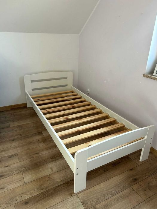 Łóżko młodzieżowe 90x200 Białe