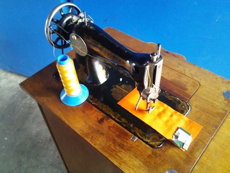 Singer maquina de costura antigo