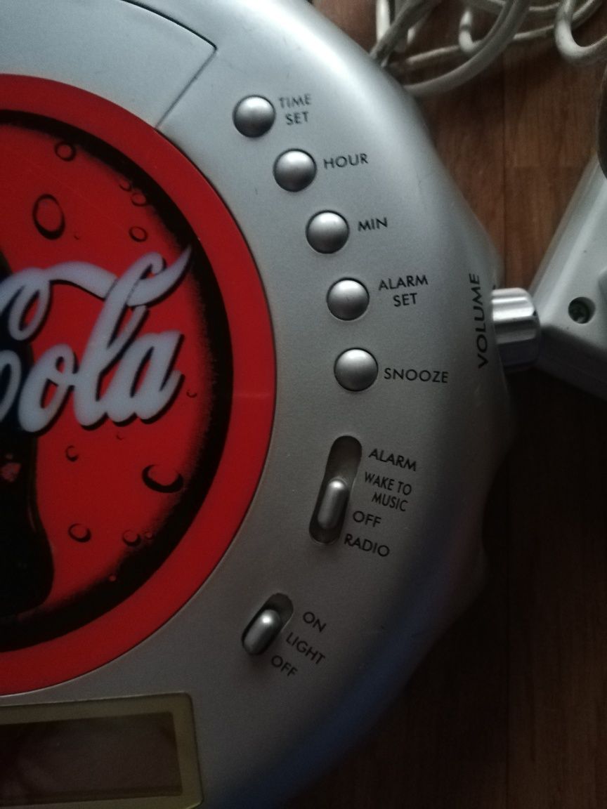 Relógio, rádio e despertador Coca cola anos 90 edição limitada vintage