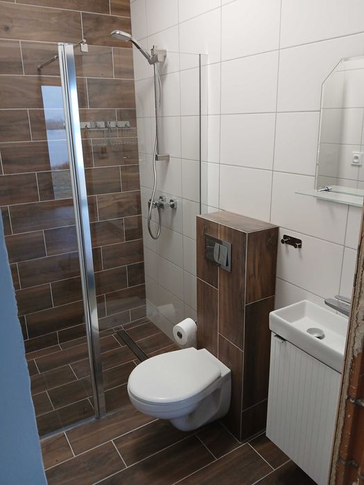 Remonty łazienek, mieszkań, płytki, panele, szpachlowanie, malowanie