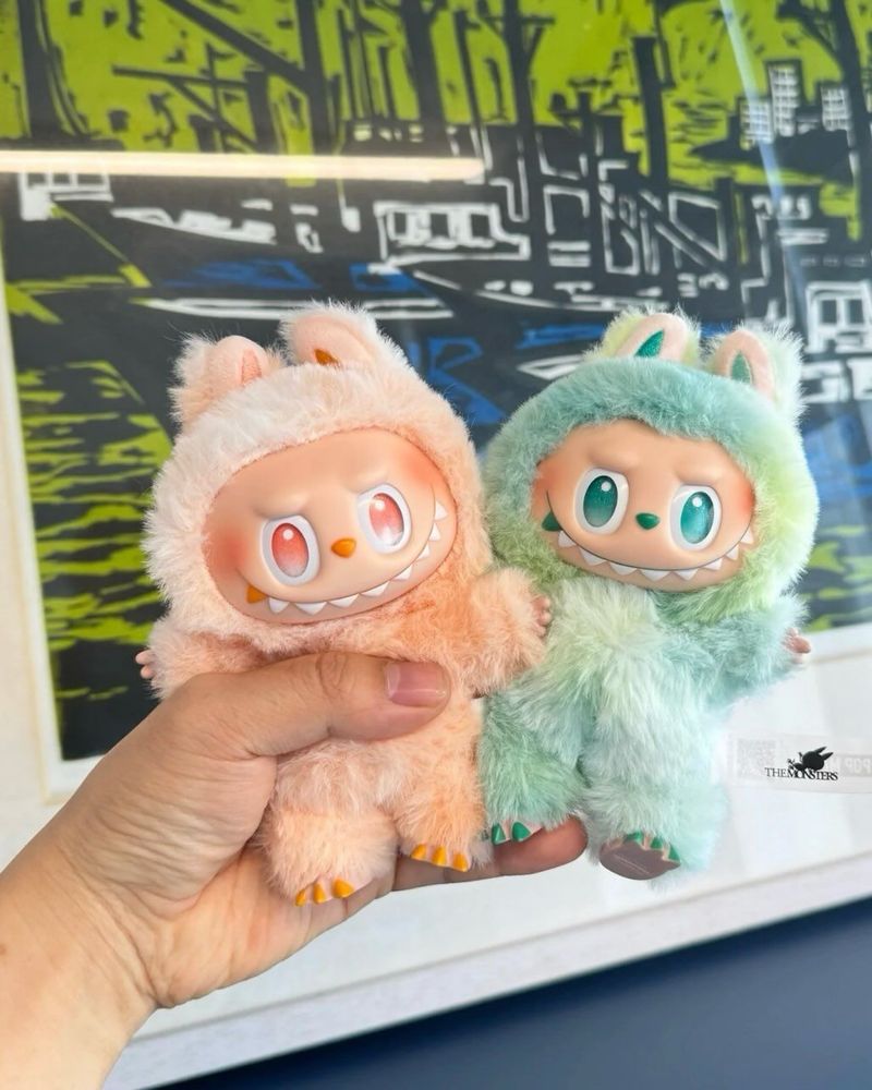 Ігаршка Лабубу 3 сезону Pop Mart Labubu брелок-сюрприз на рюкзак