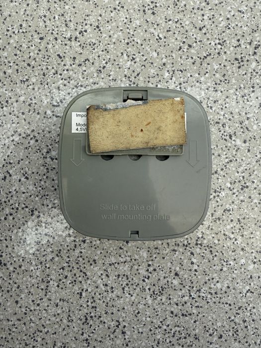 Лампочка на стіну