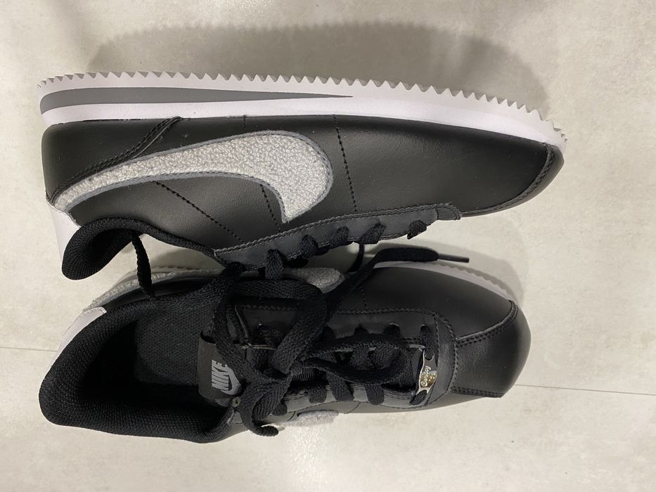 Кроссовки nike, шкіряні