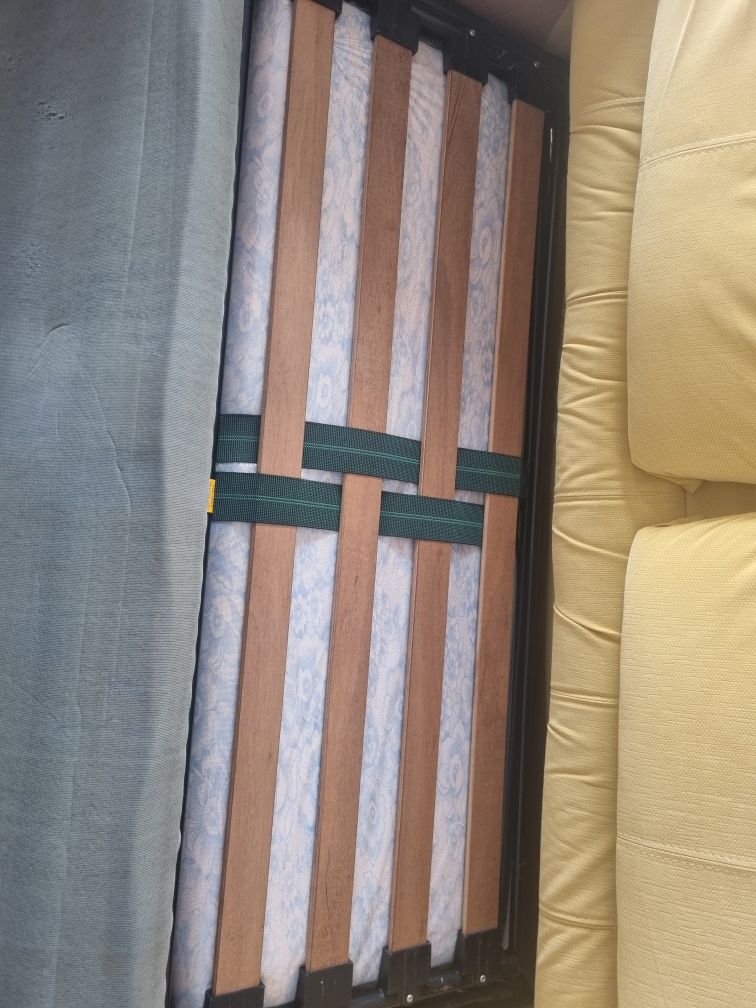 Sofá cama em ótimo estado