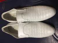Туфли белые резиновые