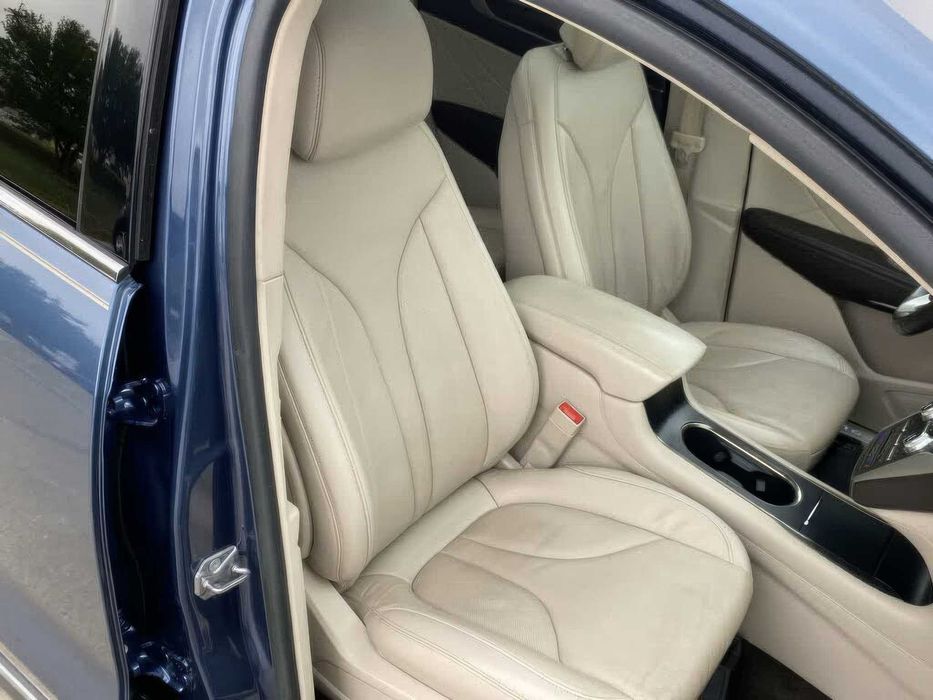 Lincoln MKC Reserve      2018