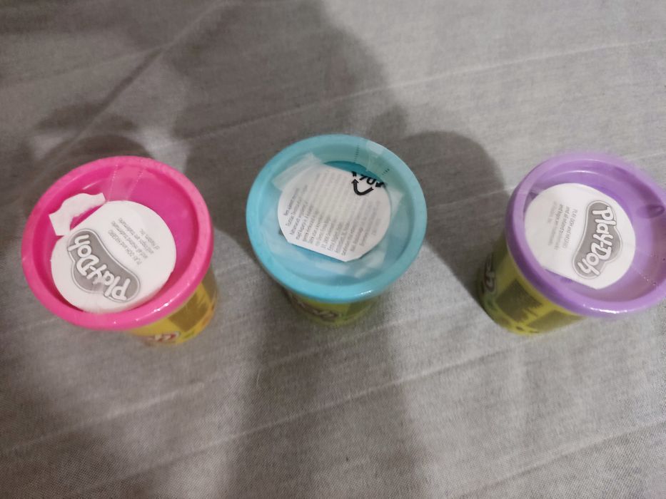 Pojedyncze puszki Play doh 112 g (rozmiar XL)