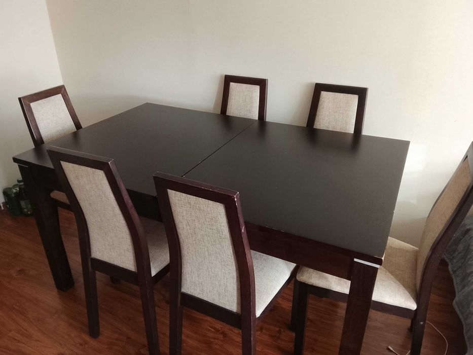 Stół i 6 krzeseł