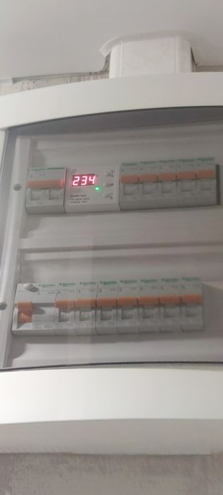 Продам эксклюзивную 2к.кв. Новые дома улучшенка 2балкона