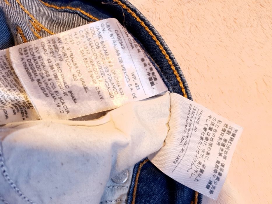 Spodnie Levi Strauss & CO Levis niebieskie spodnie dżinsy jeansy