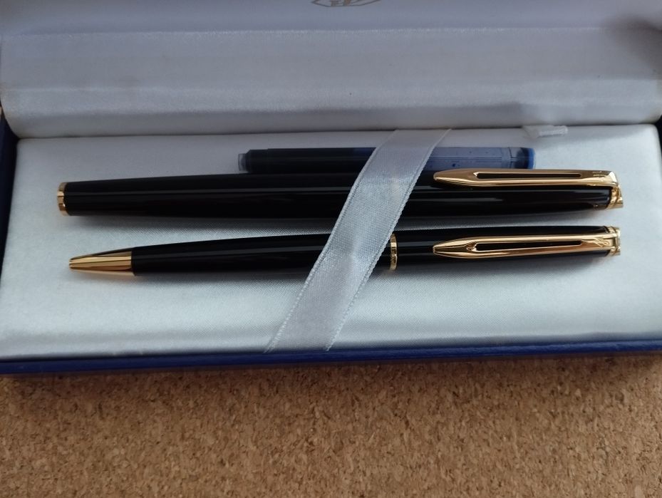 Caneta waterman Paris tinta permanente.
Caneta com garantia vitalícia.