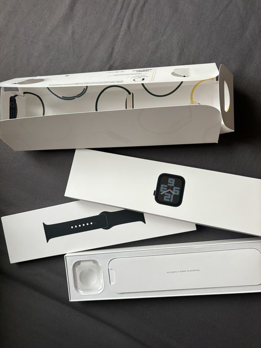 Apple watch SE 2 покоління 44 мм , смарт годинник оригінал