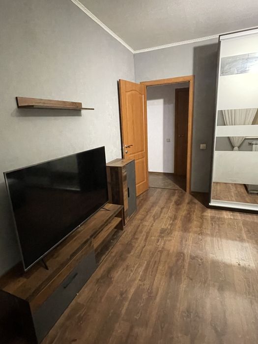 Оренда 2-кімнатної квартири з лічильником на тепло в Дніпровському рн