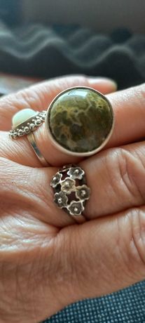 Stary srebrny 925 pierścionek  z kamieniem 9 g ! 18 mm.