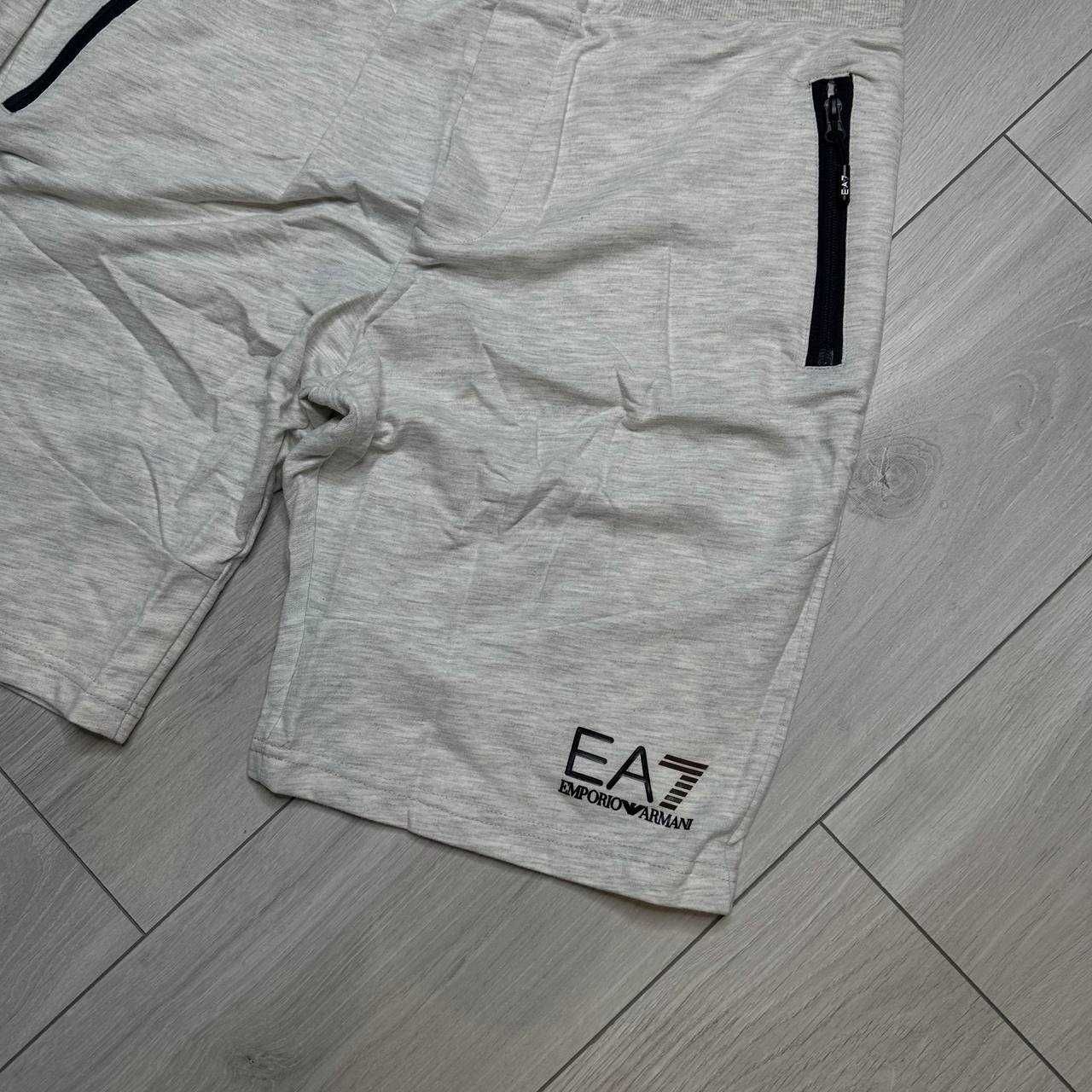 Сірі чоловічі трикотажні шорти(розмір-XL.XXL)