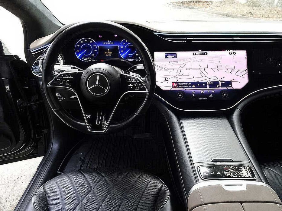 Mercedes-Benz EQS 580 4MATIC      2023