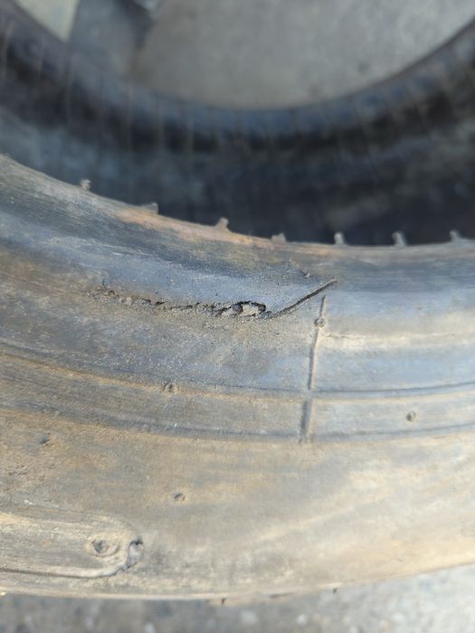 Opona 10/75-15.3 10.0/75-15.3 Armour