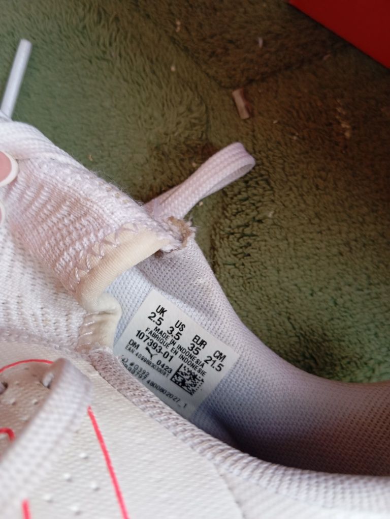 Obuwie buty halówki 35 Puma