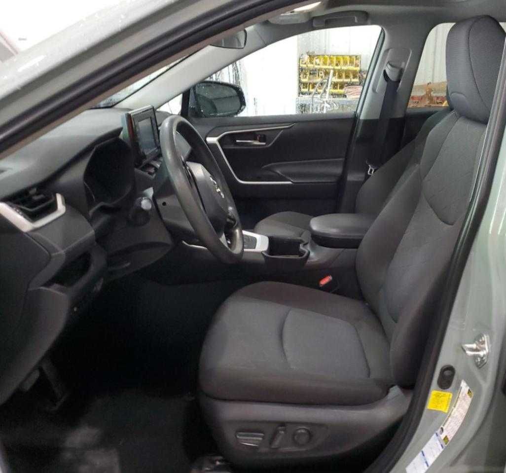2022 Toyota Rav4 XLE Hybrid ГІбрид