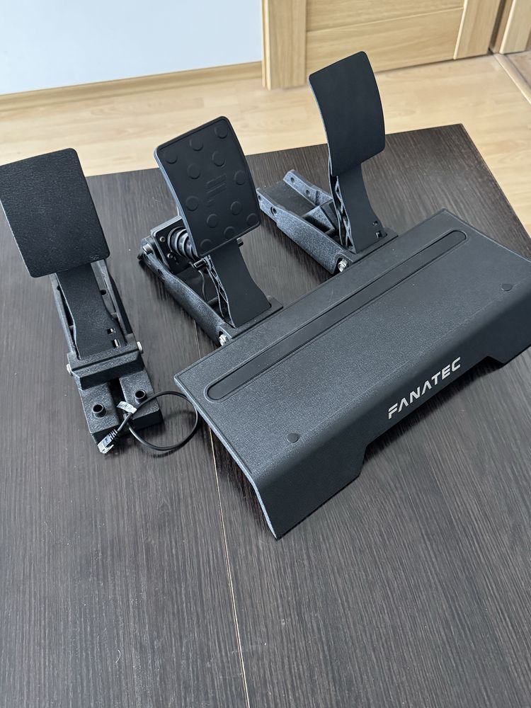 V2 Fanatec pedały