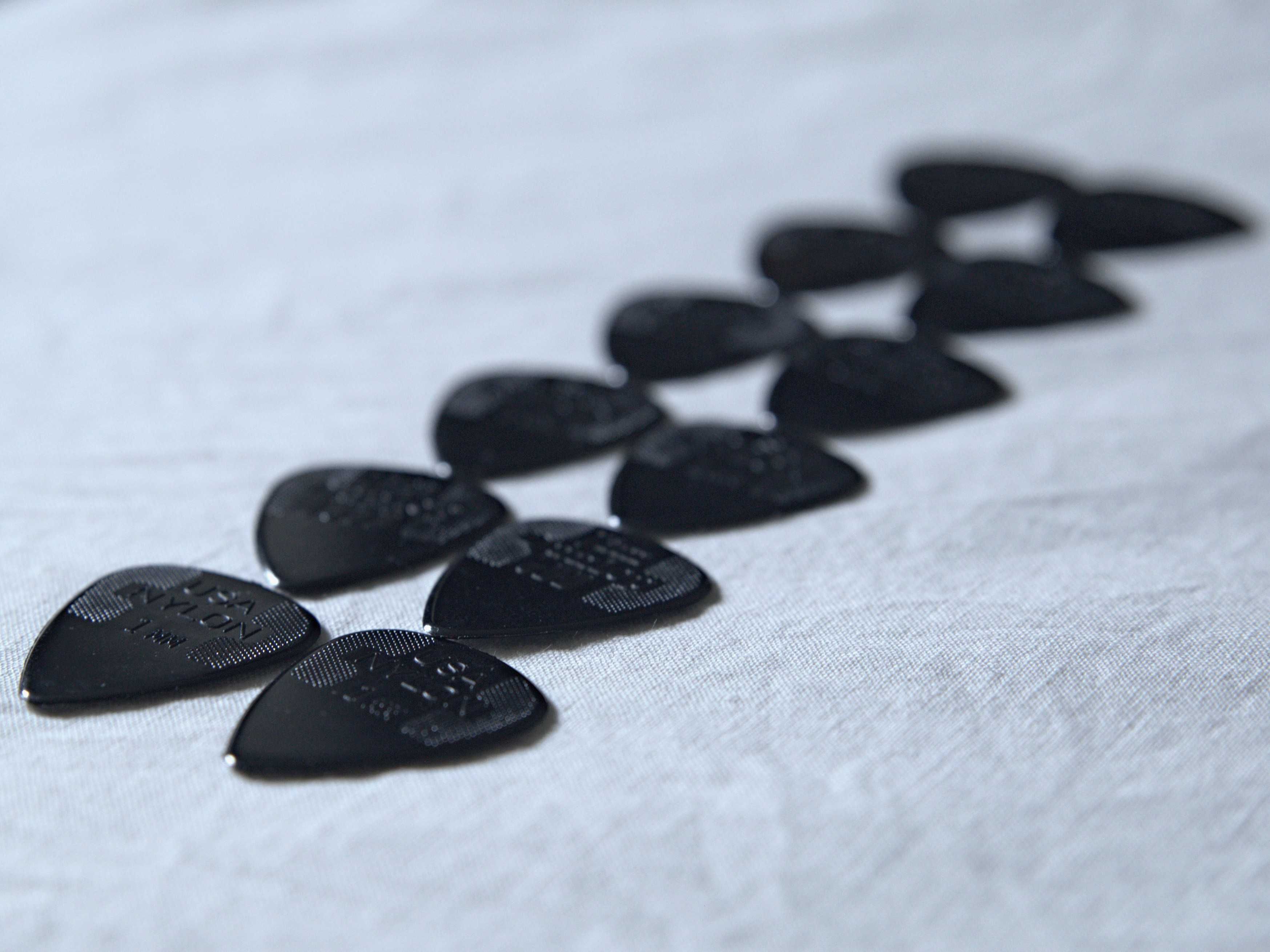 Медіатори Dunlop Nylon Standard 1 мм. (12 шт.)