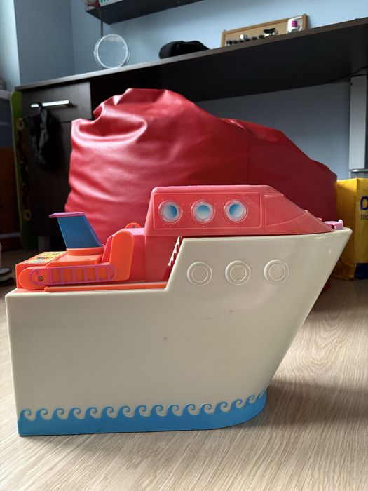 Statek Polly Pocket, domek do zabawy