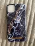 Etui 11 pro max jak nowe