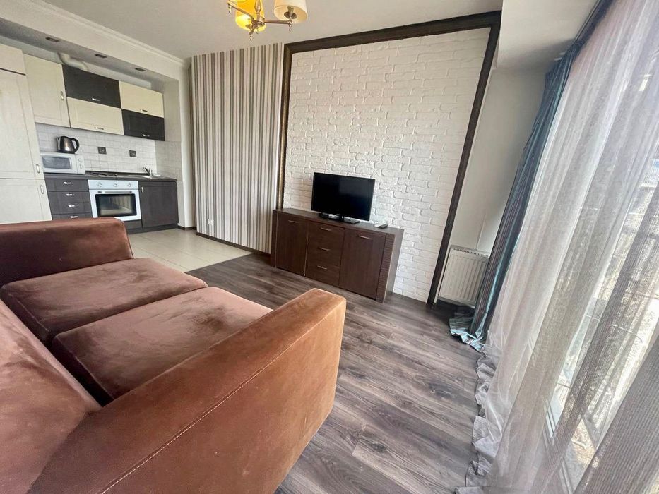 Аренда 1к с ремонтом низ Поля, видовая