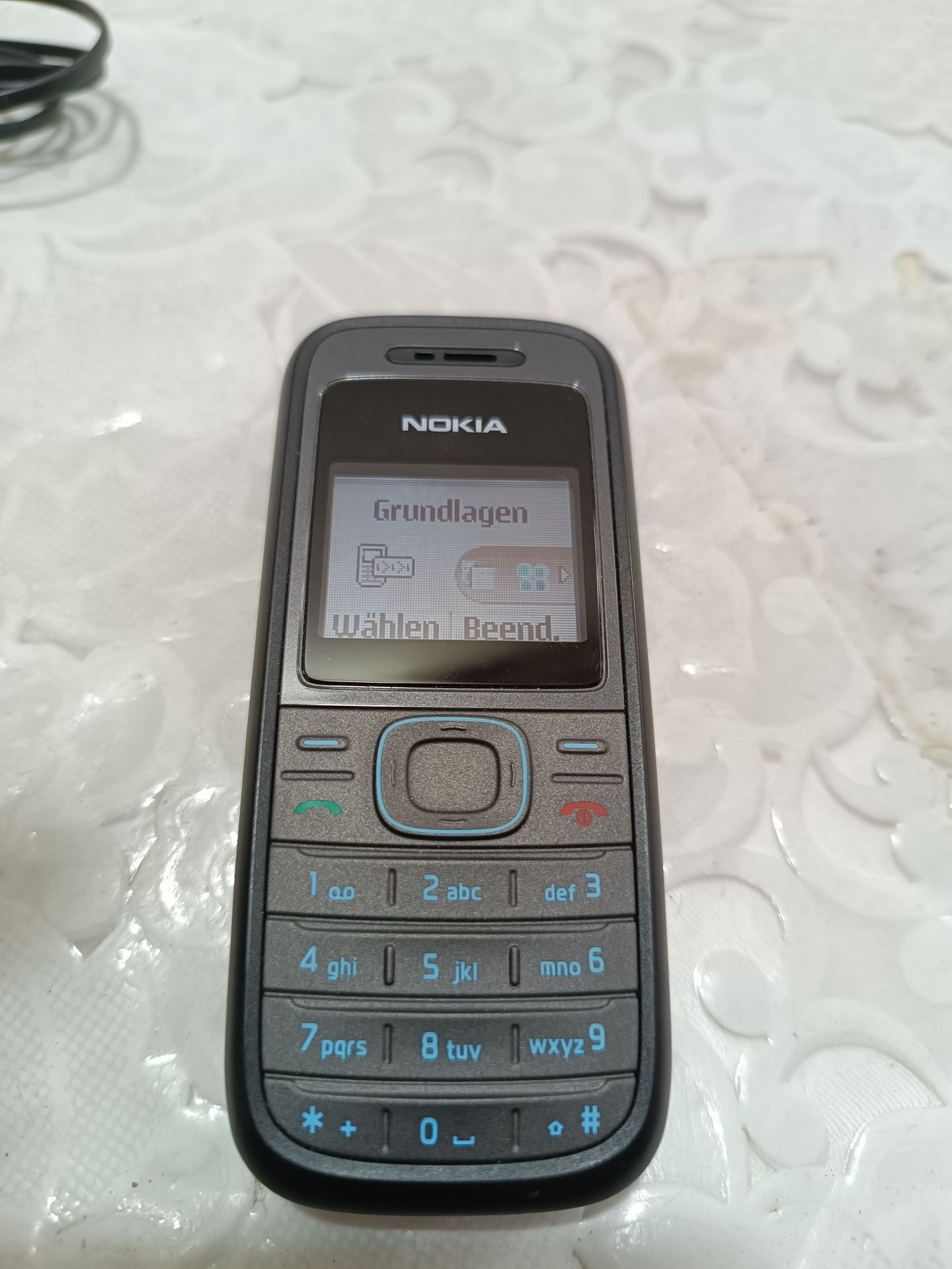 Телефон Nokia 3310, 3410, 3510, 1208, 6300, 6303, C2-01, LUMIA 532
