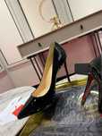 Christian Louboutin "So Kate" – niepowtarzalne szpilki