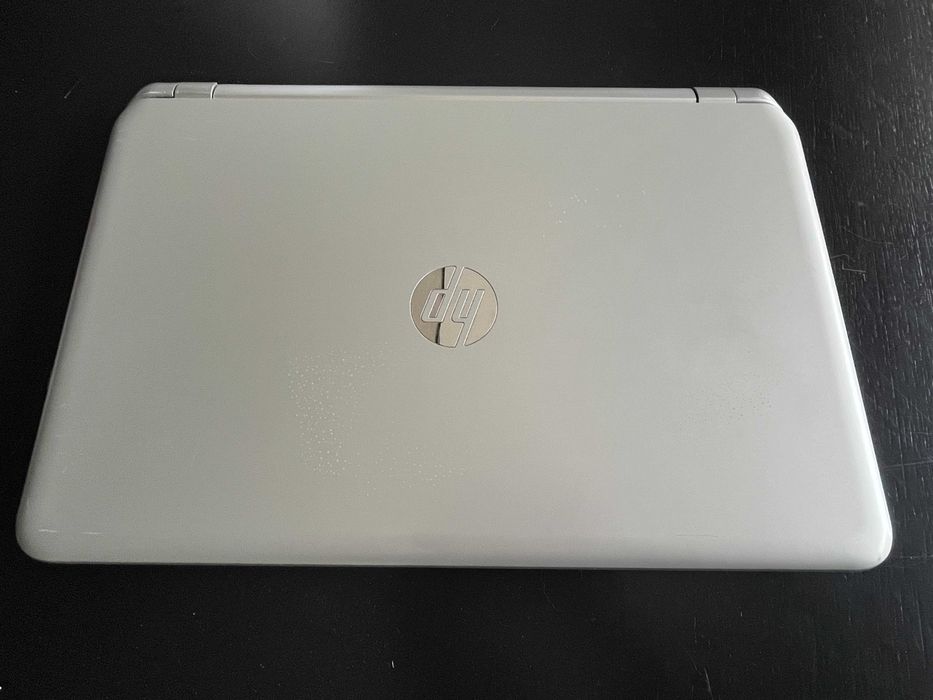 Portatil HP Pavilion 15-n206sp | i7 8GB |120GB SSD |Win10 Bateria Nova