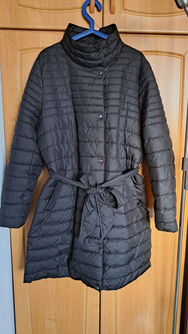 Nowy czarny wiosenny płaszcz  Reserved r.XXL