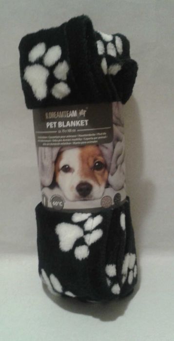 Koc KOCYK pled mata z polaru dla psa kota CZARNY wzór W ŁAPKI 70x100cm