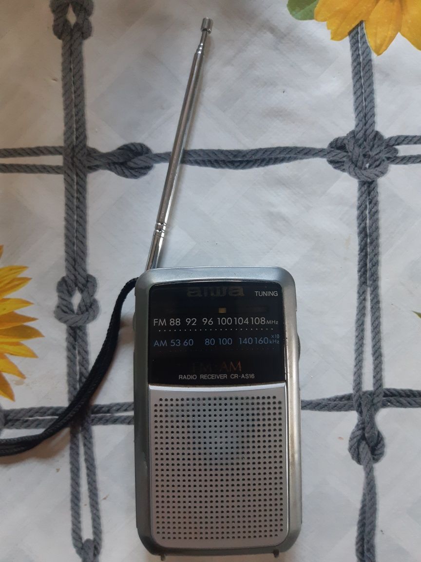 radio AM/FM Aiwa CR-AS16 vintage lata '80