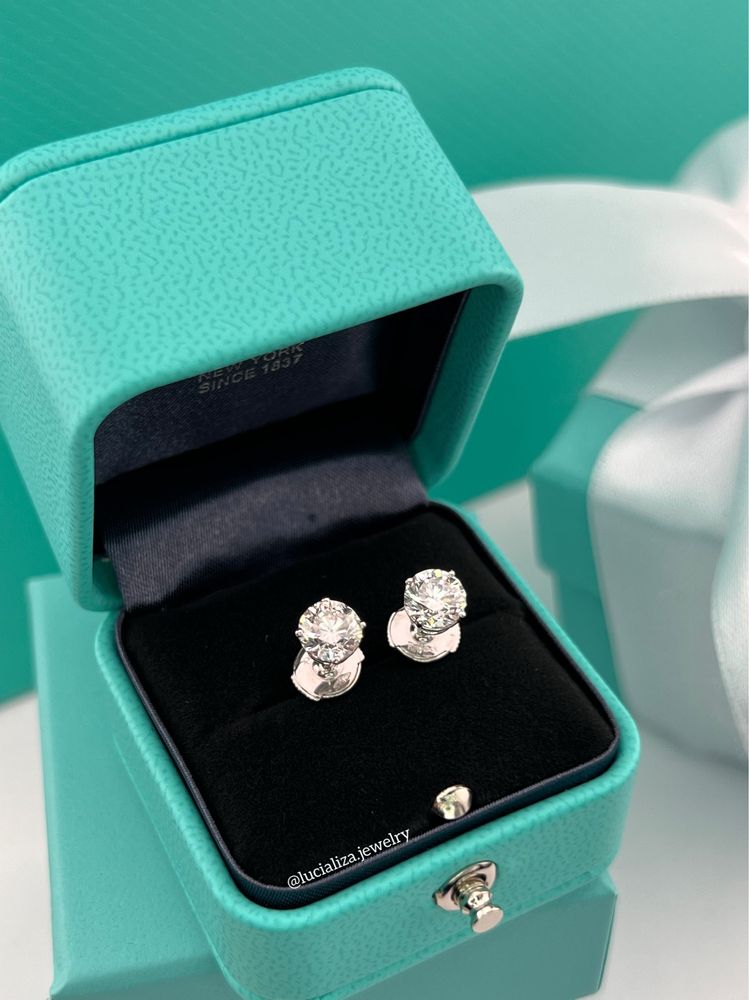 Серьги пусеты с GIA бриллиантами 2.01ct В стиле Tiffany