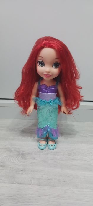 Duża lalka Arielka 35cm