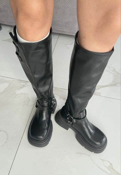 Чоботи жіночі 38-39