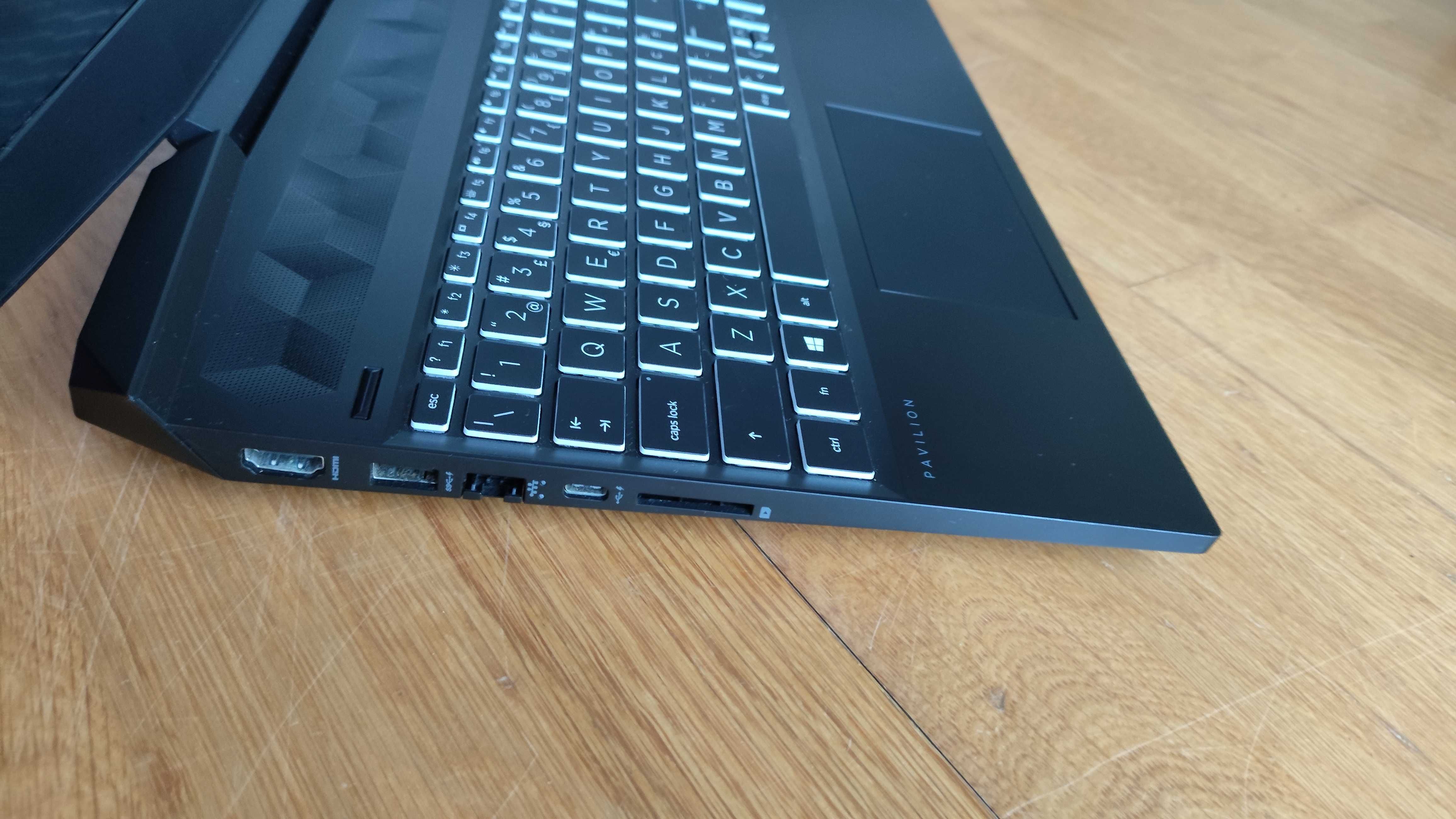Portátil HP Pavilion Gaming - 15-dk0004np (pouco uso)